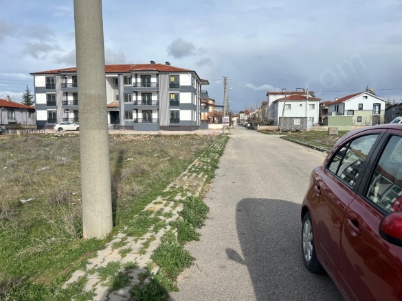 Merkez Bolvadin Satılık Arsa |  331M2 3.200.000Tl İmarlı  Resim-3