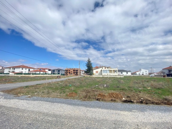 Merkez Bolvadin Satılık Arsa |  417M2 3.000.000Tl İmarlı  Resim-5