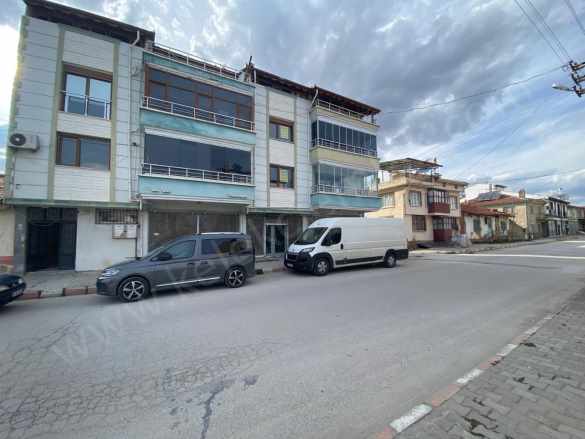 Aydınlar Mahallesi Kaymaz Caddesinde Kiralık Daire 3+1 Bolvadin