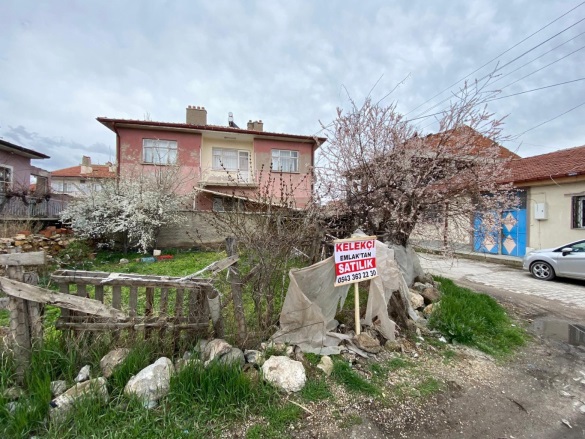 Merkez Bolvadin Satılık Arsa |  117M2 2.250.000Tl İmarlı  Resim-2