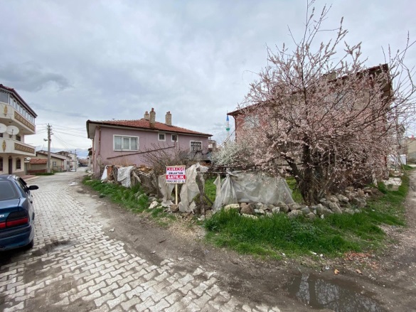 Merkez Bolvadin Satılık Arsa |  117M2 2.250.000Tl İmarlı  Resim-5