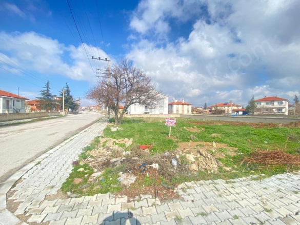 Merkez Bolvadin Satılık Arsa |  396M2 3.200.000Tl İmarlı  Resim-3