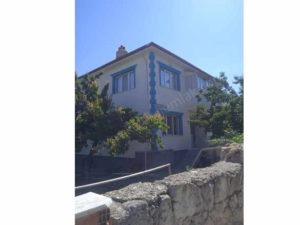Yeni Mahalle Libas Sokakta Kiralık Daire 3+1 Bolvadin