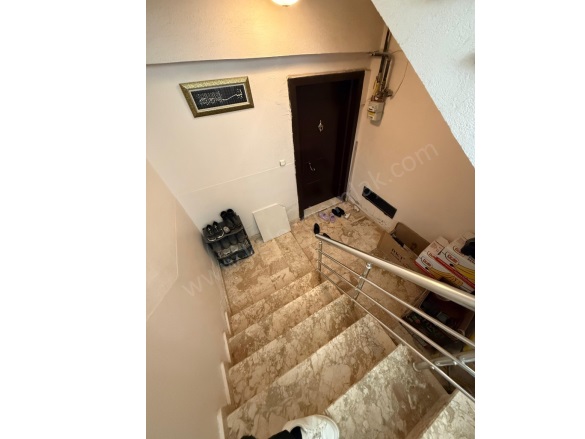 Merkez Bolvadin Satılık Daire |  3+1 Oda | 140M2 2.400.000Tl  Krediye Uygun  | Bahçe Katı | Kombi | 1 Banyo | 1 Yatak Odası Resim-5