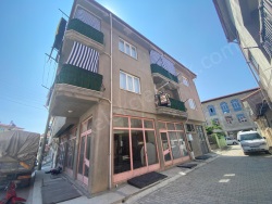 Bolvadin Merkez Satılık Müstakil Ev 3+1 140 M2 | Komple Bina | Kombi | 1 Banyo | 1 Yatak Odası