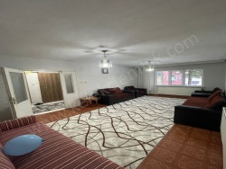 Bolvadin Merkez Kiralık Daire 2+1 85 M2 | 2. Kat | Kombi | 1 Banyo | 1 Yatak Odası