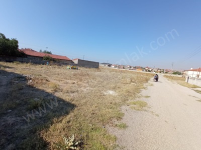 Bağlarüstü Babaküstü Sokakta Lar Satılık Arsa Bolvadin