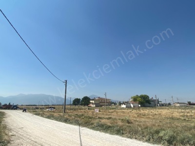 Boltaşın Yanında Doğu Cepheli Satılık Arsa Bolvadin