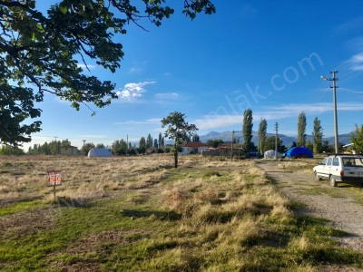 Kırkgöz Mahallesi İlkay Sokakta Satılık Arsa Bolvadin