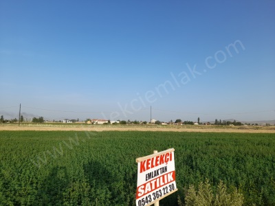 Kırkgöz Mahallesinde Arıtmanın Karşısında Satılık Tarla Bolvadin