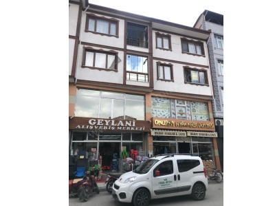 Alaca Konutlarında Ara Katta Kiralık Daire 3+1 Bolvadin