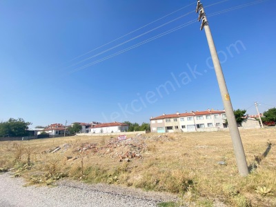 Bağlarüstü İnce Sokakta Satılık Arsa Afyon Bolvadin