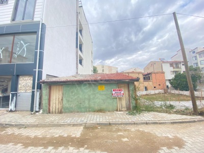 Ömeroğlu Mahallesinde Güney Cepheli Satılık Arsa Bolvadin