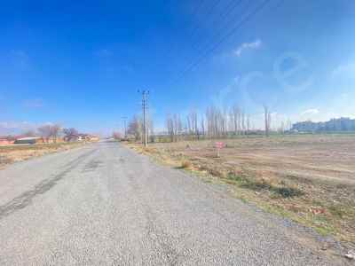 Land For Sale in  Turkey, Afyon, Bolvadin, Downtown , 491 m2
