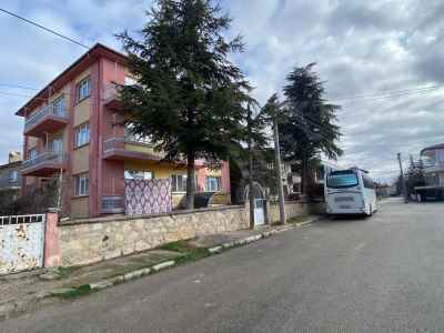 Wohnung Mieten In  Türkei, Afyon, Bolvadin, Zentrum , 3+1 Zimmer, 125 m2