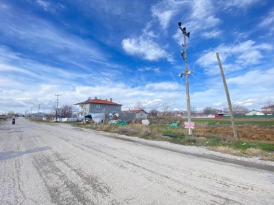 Akcandan Ağılönüne Giden Yol Üzerinde 2 Adet Satılık Arsa Bolvadin