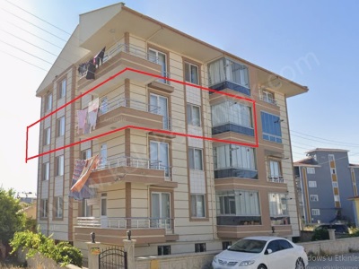 Konak Mahallesinde Ara Katta Satılık Daire 3+1 Bolvadin