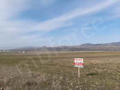 Field For Sale in  Turkey, Afyon, Bolvadin, Downtown , 11339 m2