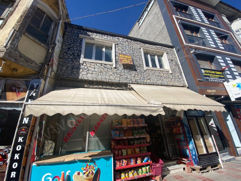 PTT CADDESİNDE SATILIK DÜKKAN
