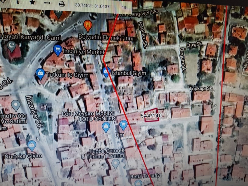 HASTANE MAHALLESİNDE ESKİ BİMİN YANINDA ARSA