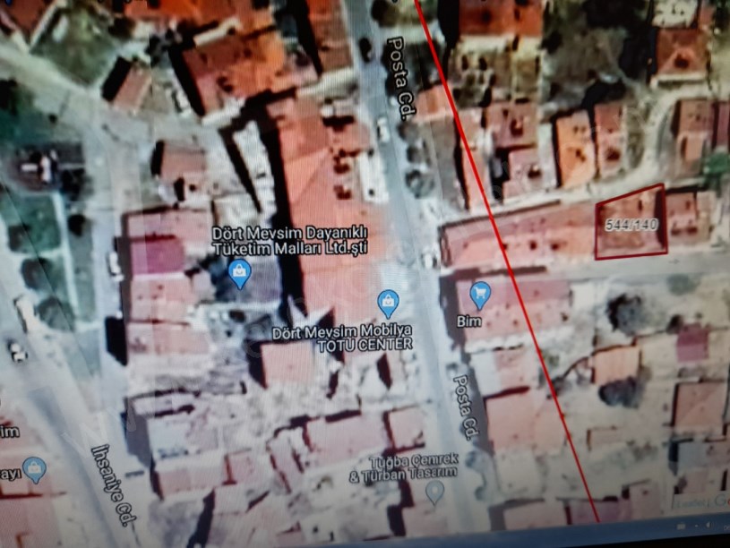 HASTANE MAHALLESİNDE ESKİ BİMİN YANINDA ARSA