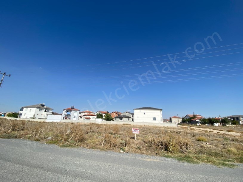 SELÇUKLU MAHALLESİ BÖLÜK SOKAKTA ÇEVRE YOLUNA YAKIN ARSA