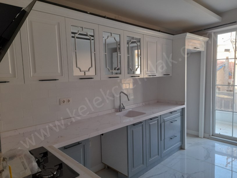 LALASİNANPAŞA MAHALLESİNDE SATILIK  DAİRELER