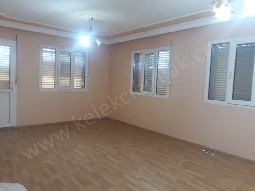 SELÇUKLU MAHALLESİ DİLEK CADDESİNDE MÜSTAKİL EV
