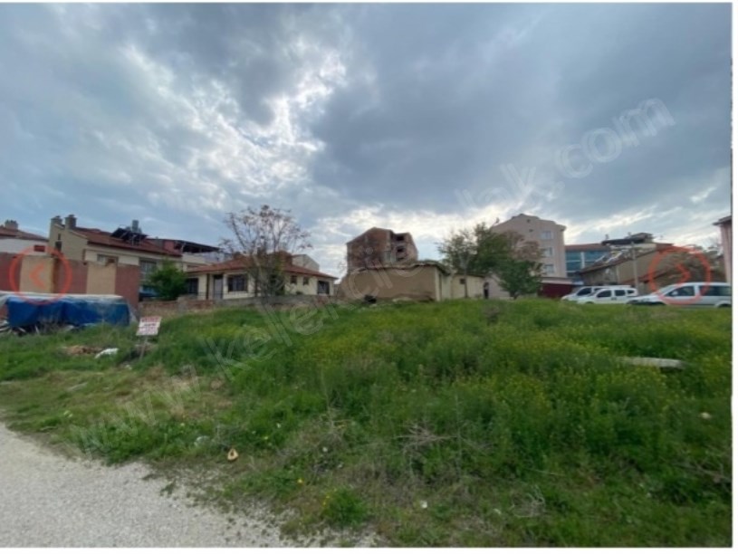 HASTANE MAHALLESİNDE ESKİ BİM ARKASINDA ARSA
