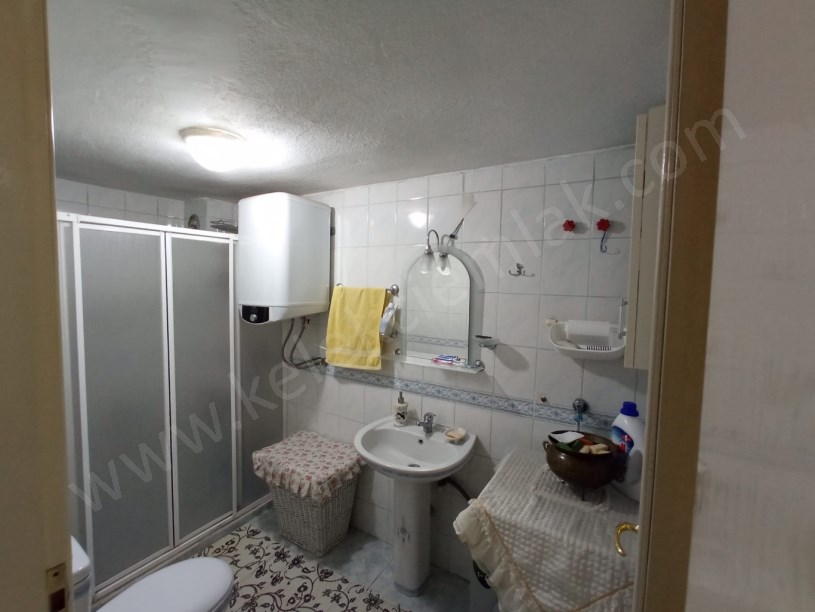 HASIR PAZARINDA ARA KATTA 3+1 DAİRE