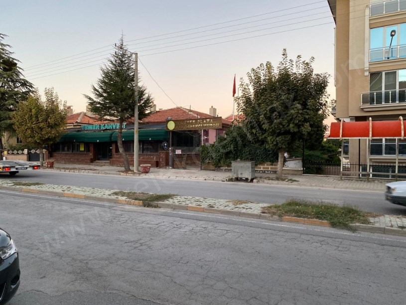 İSTASYON CADDESİNDE ÖĞRENCİ YURDU VE CAFE
