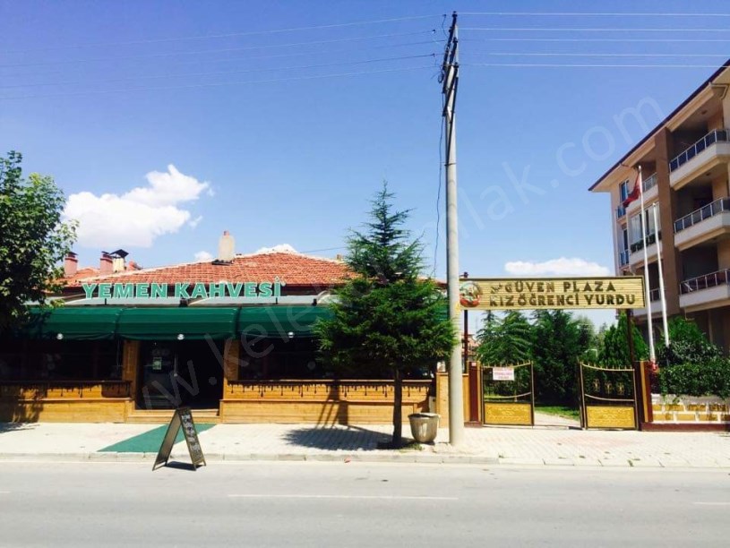 İSTASYON CADDESİNDE ÖĞRENCİ YURDU VE CAFE