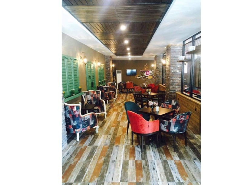 İSTASYON CADDESİNDE ÖĞRENCİ YURDU VE CAFE