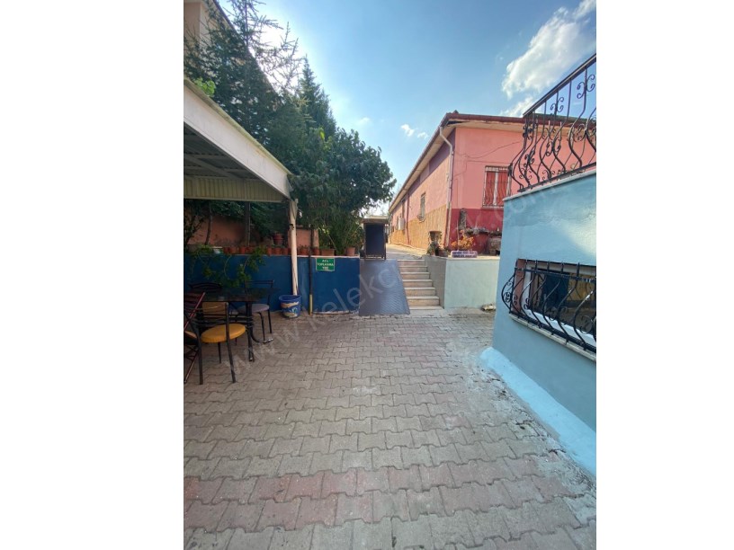 İSTASYON CADDESİNDE ÖĞRENCİ YURDU VE CAFE