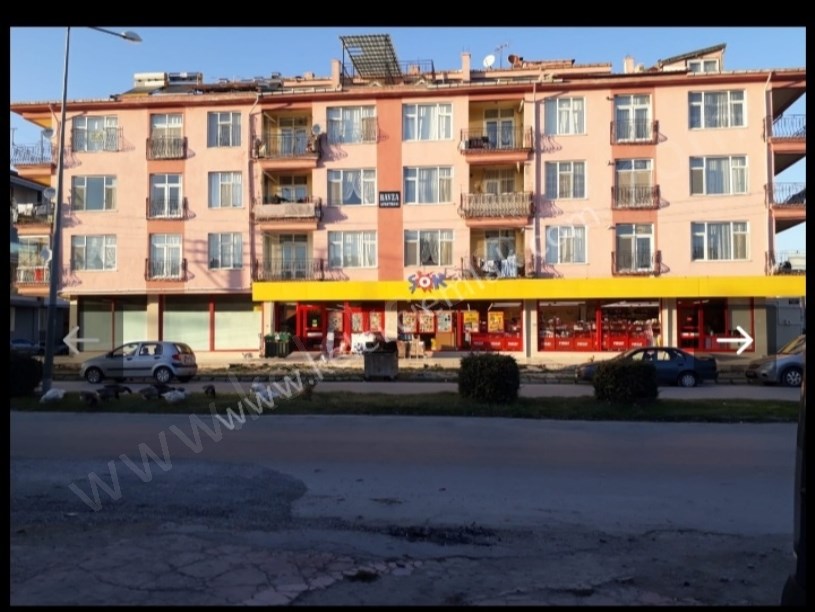 KAYMAZ MAHALLESİ YÖRÜKZADE AHMET EFENDİ  CADDESİNDE DÜKKAN