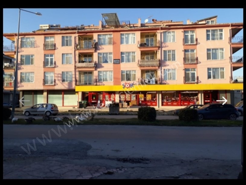 KAYMAZ MAHALLESİ YÖRÜKZADE AHMET EFENDİ  CADDESİNDE DÜKKAN