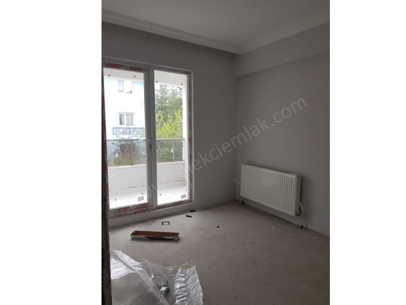 ŞEHİTLER CADDESİNDE  SIFIR 3+1 DAİRELER