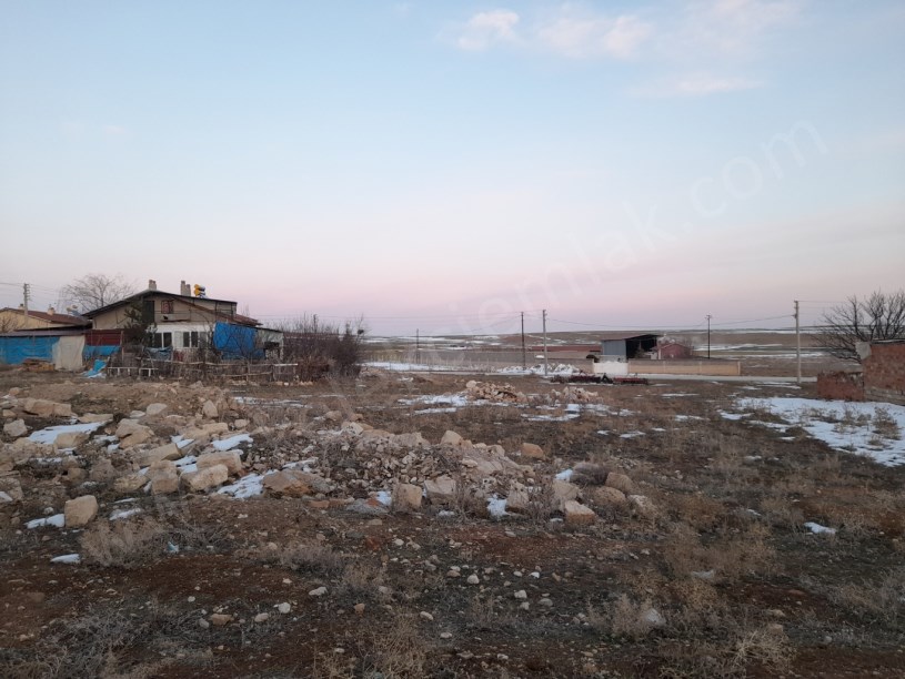 BAĞLARÜSTÜ (TAŞAĞIL)CEVHER SOKAKTA BATI CEPHELİ ARSA