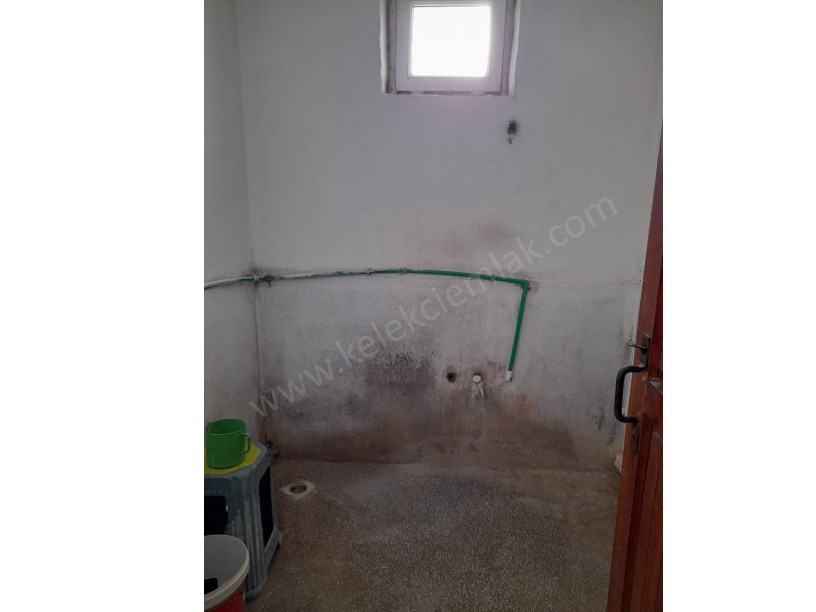 BAĞLARÜSTÜ PAŞA SOKAKTA 2 KATLI MÜSTAKİL EV