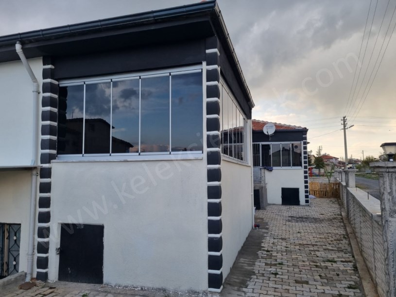 BAĞLARÜSTÜ MUTLU SOKAKTA KÖŞE BAŞINDA TEK KATLI MÜSTAKİL EV