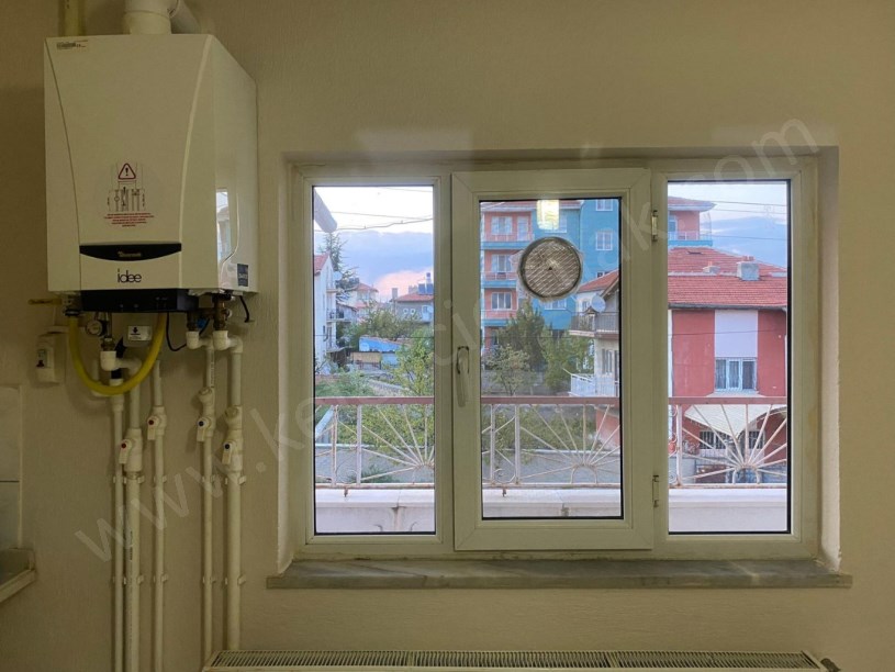 BADEMLİ MAHALLESİ SEYİTGAZİ SOKAKTA 3 KATLI BİNA