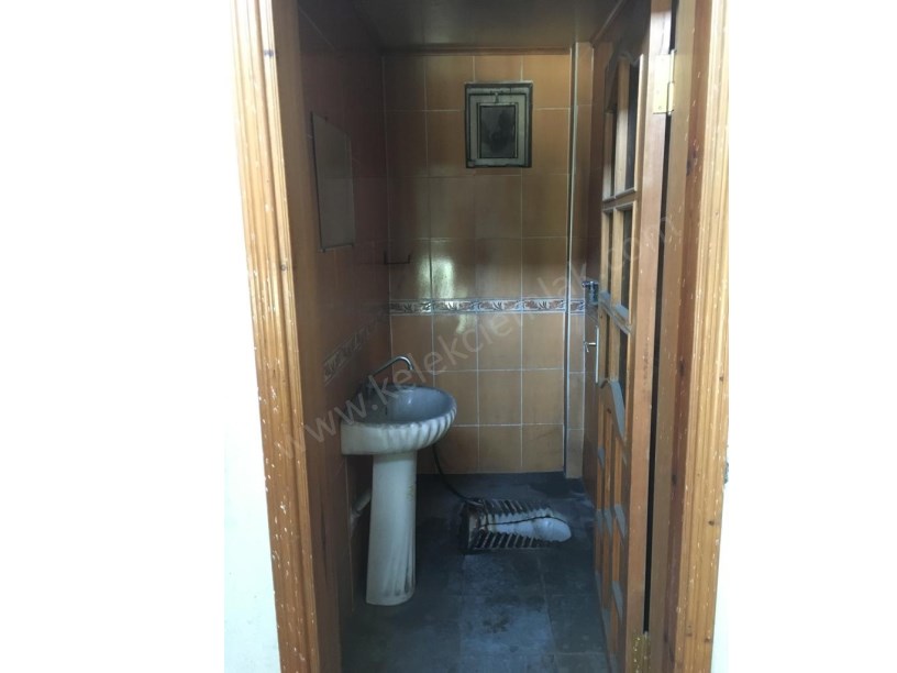 YENİ SANAYİ SİTESİNDE GÜNEY CEPHELİ DÜKKAN