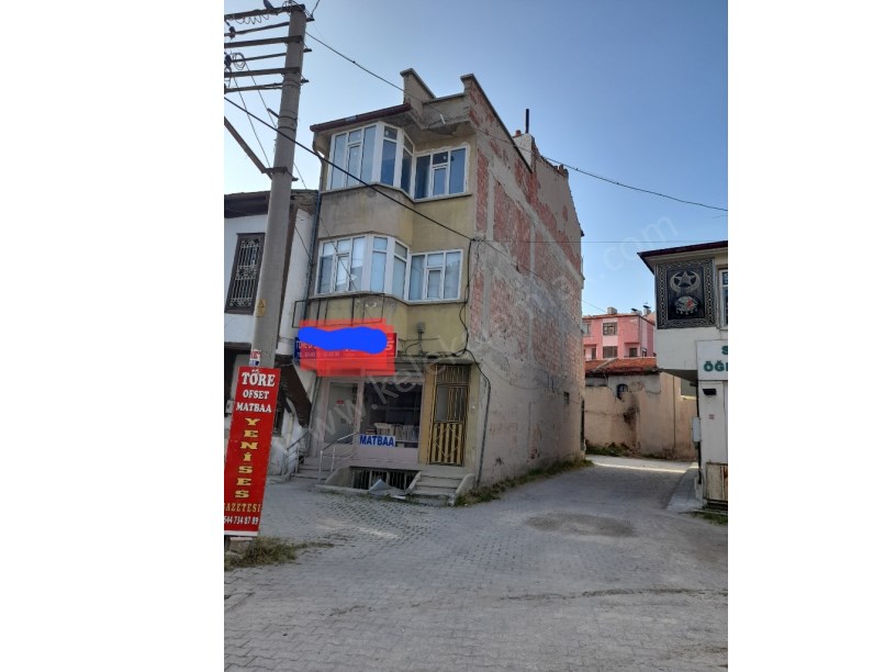 ALACA CAMİİ YANINDA DÜKKAN