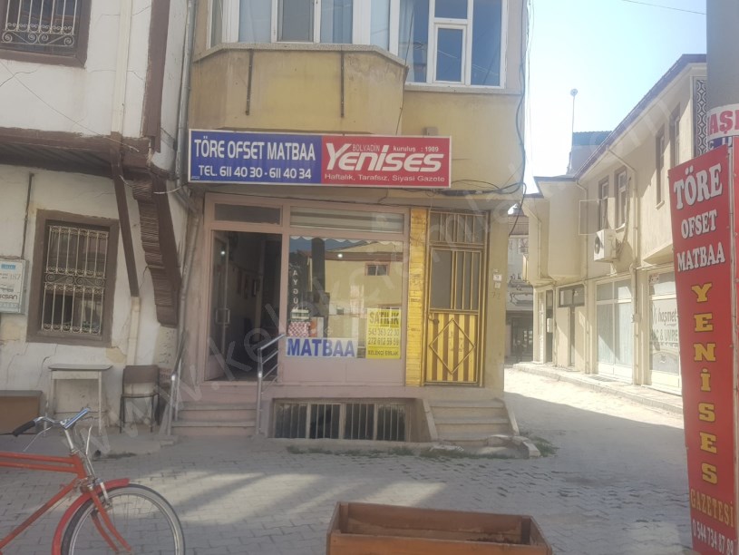 ALACA CAMİİ YANINDA DÜKKAN