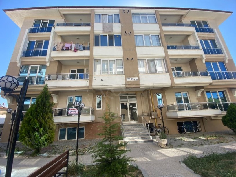 ZİŞAN EVLERİ C BLOKTA  1. KATTA 3+1 DAİRE