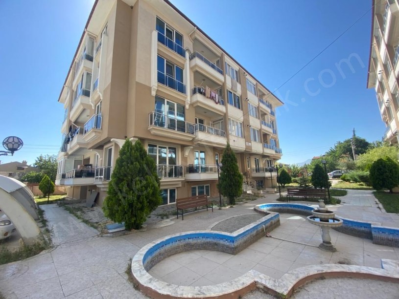 ZİŞAN EVLERİ C BLOKTA  1. KATTA 3+1 DAİRE