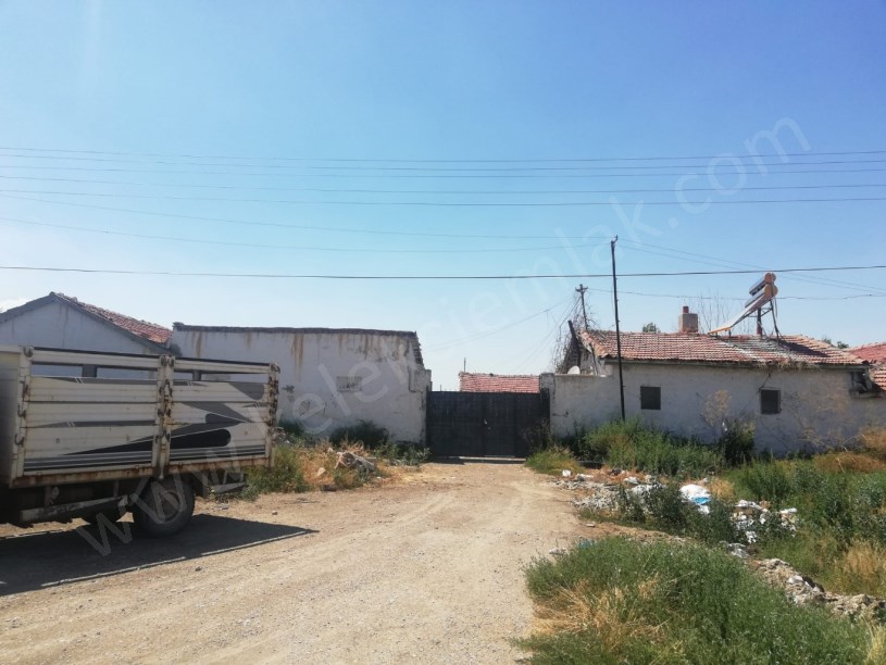 KALINTOPRAKTA(SELÇUKLU) BESİHANE(ÇİFTLİK)