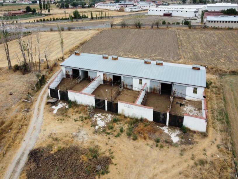 YAKUP ŞEVKİ PAŞA MAHALLESİNDE ÇEVRE YOLUNA CEPHELİ ÇİFTLİK