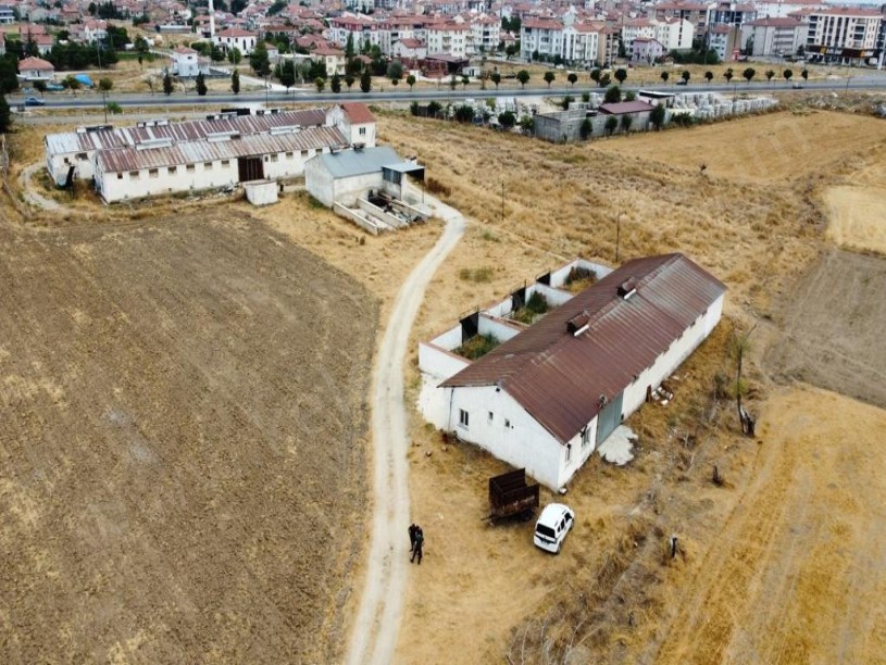 YAKUP ŞEVKİ PAŞA MAHALLESİNDE ÇEVRE YOLUNA CEPHELİ ÇİFTLİK