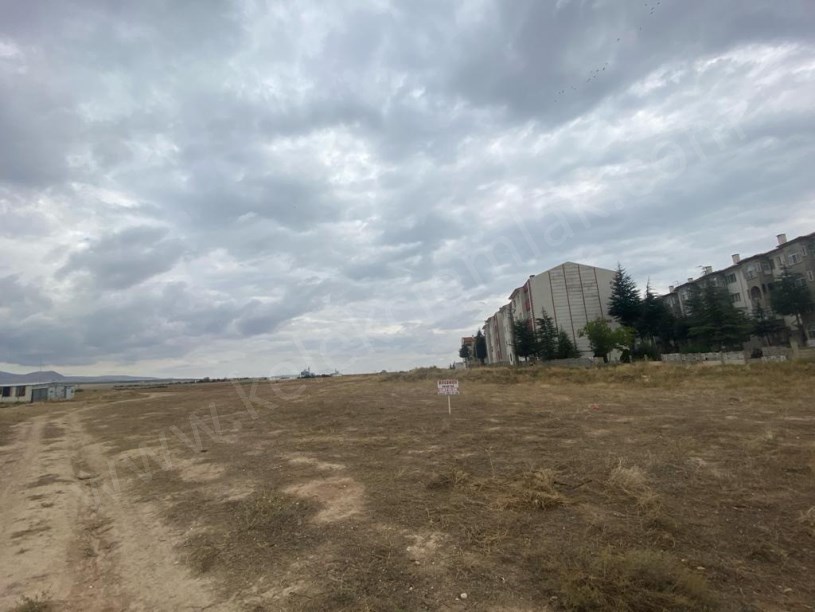 2. BOLOVA YANINDA KAT KARŞILIĞI ARSA